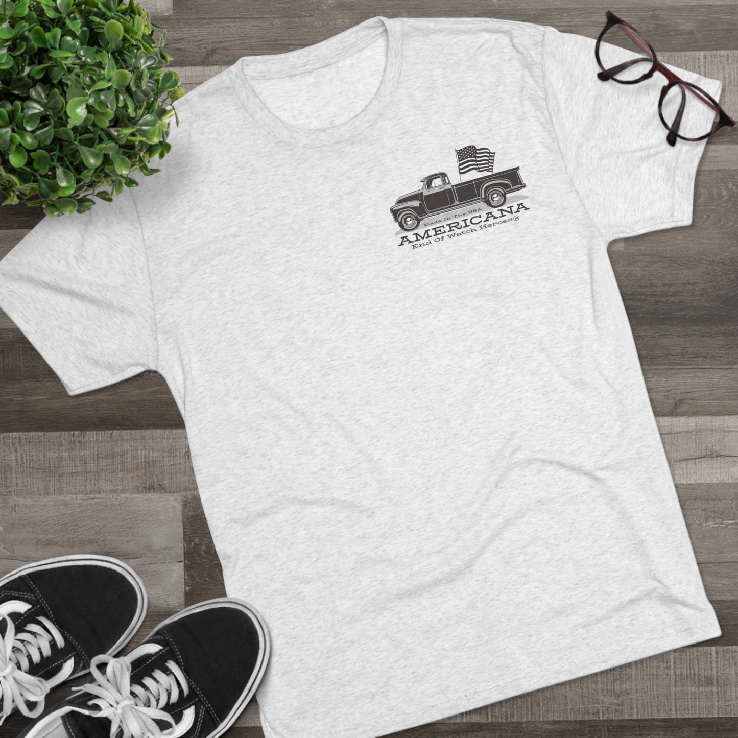 AMERICANA Unisex Tri-Blend Crew Tee