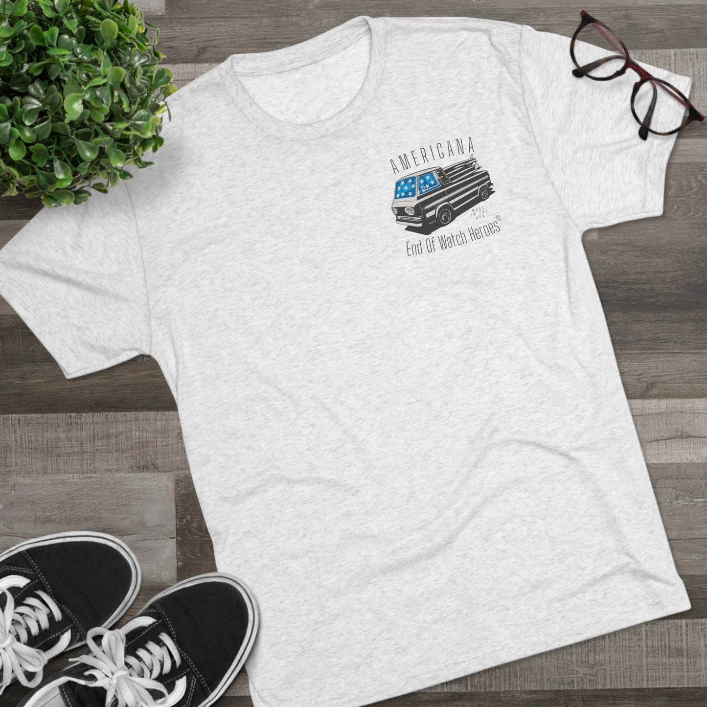 AMERICANA Unisex Tri-Blend Crew Tee